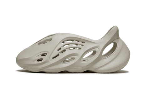 Yeezy Foam RNNR Sand  – sneaker autêntico da CollectKicks