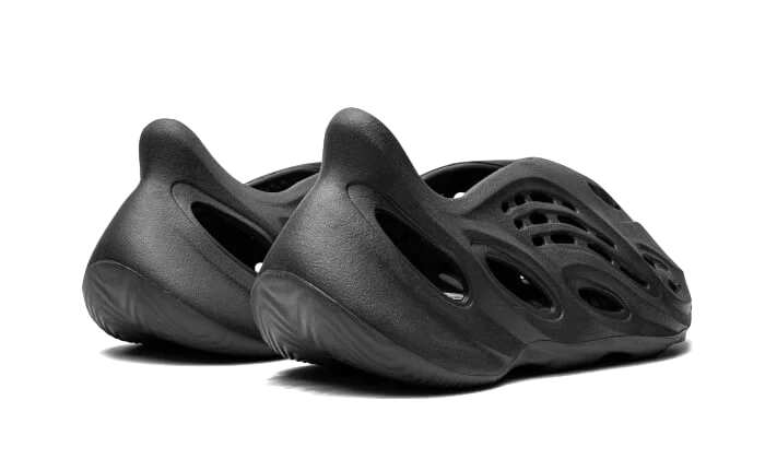 Yeezy Foam RNR Onyx  – sneaker autêntico da CollectKicks