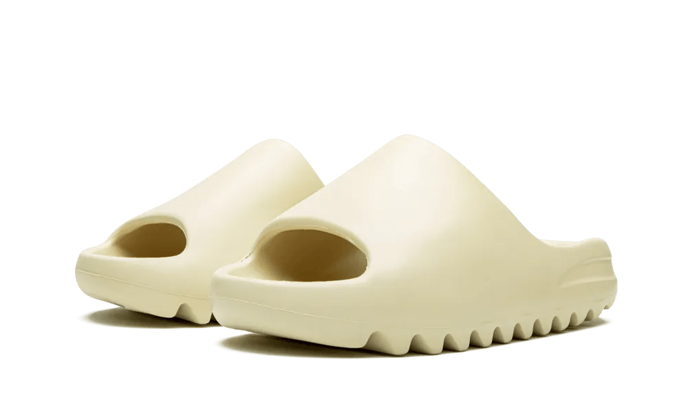 Yeezy Slide 'Bone'  – sneaker autêntico da CollectKicks