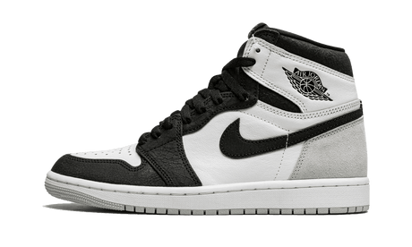 Air Jordan 1 Retro High OG Stage Haze 555088-108 – sneaker autêntico da CollectKicks