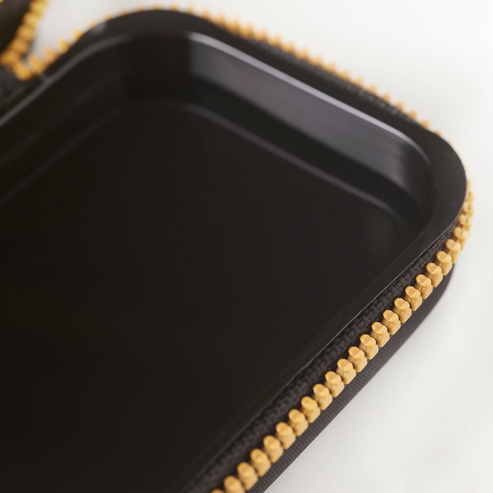 Cure Travel Cleaning Kit  – sneaker autêntico da CollectKicks